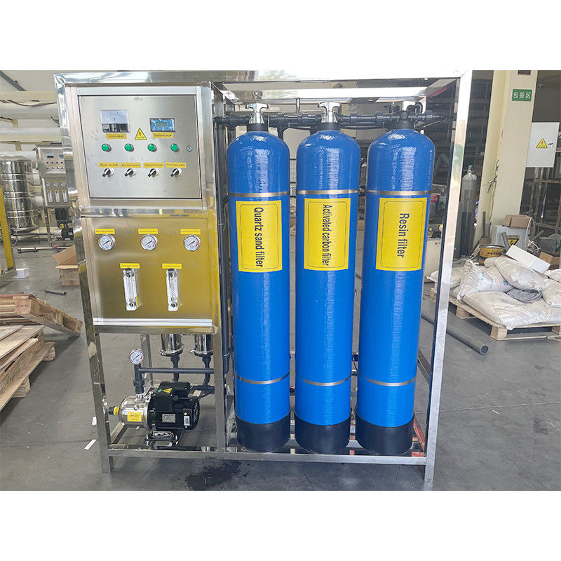 0.2-0.4MPa 500LPH 3つのFRP逆オスモス水浄化システム