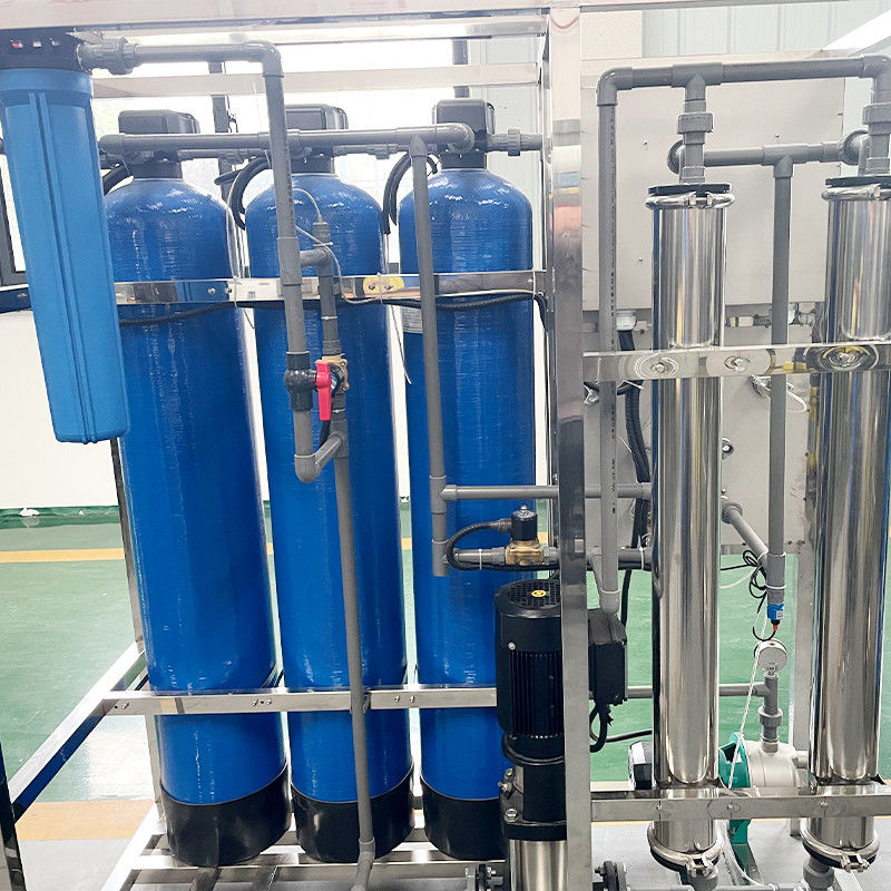 飲料水生産ラインの純水処理のための水過濾システム